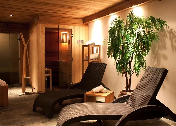Hotel Athena